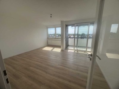 Helle modernisierte 3-Zimmer-Wohnung mit Balkon und EBK in Köln Pesch befristet für 3 Jahre