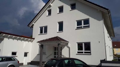 Neue gehobene 3-Zimmer-Dachwohnung in Kirrlach zu vermieten, 2. OG