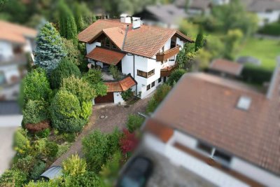 Gepflegtes Einfamilienhaus in Toplage von Chieming
