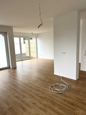 Neubau/Erstbezug! 3,5-Zimmer-Wohnung, sehr schön und hochwertig ausgestattet!