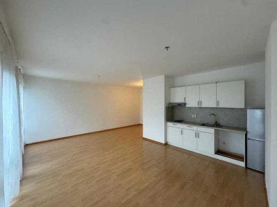 Sonnige moderne 1Zi Whg mit neuwertiger Küche und TG Stellplatz