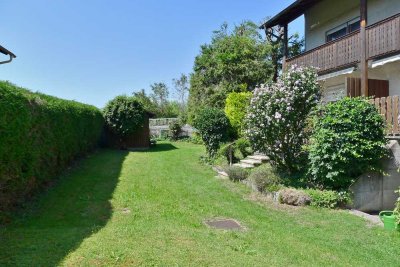 GELB IMMOBILIEN - Großes Mehrfamilienhaus mit Ausbaupotential auf sonnigem Grundstück