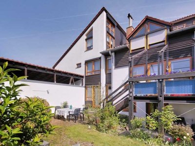 Geräumiges Reihenmittelhaus mit 8 Zimmern in Steinenbronn