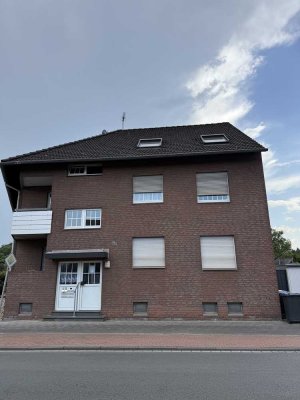 Schöne 2-Zimmer-Wohnung mit Balkon in Duisburg-Bergheim