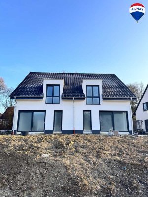 Neubau-Doppelhaushälfte in ruhiger Sackgasse von Herford – Erstbezug!