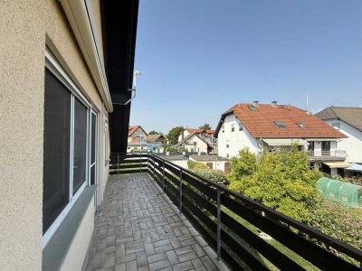 Wunderschöne 4 ZKB-Wohnung mit tollem Balkon