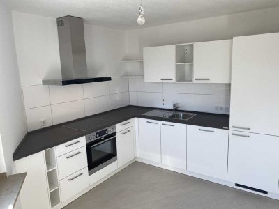 Renovierte, helle 2-Zimmer-Wohnung mit neuer Einbauküche nahe Gysenbergpark