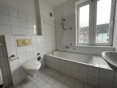 Top modernisierte 2-Zimmer-Wohnung mit neuem Tageslichtbad