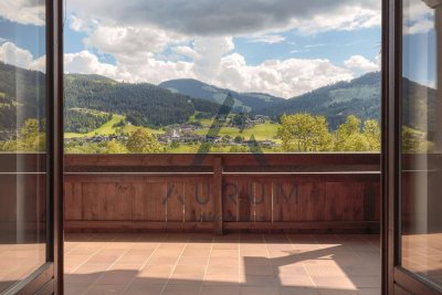 Miete: Sonnige Dachgeschosswohnung mit Berg- &amp; Fernblick