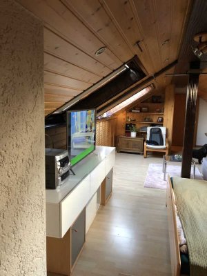 Stilvolle 2-Zimmer-Wohnung in Karlsdorf-Neuthard
