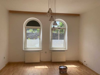 Freundliche und vollständig renovierte 4-Zimmer-Etagen-Wohnung in Eisenach