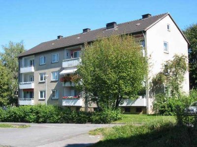 Mit Balkon! Helle 3-Zimmer-Wohnung in 3-Familienhaus in Menden Platte Heide