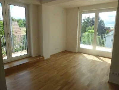 Moderne, helle 2-Zi-Wohnung mit Dachterrasse in Ingolstadt