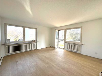 Studentenangebot! Nur mit WBS! Stiepel: Frisch renovierte Wohnung mit Balkon!