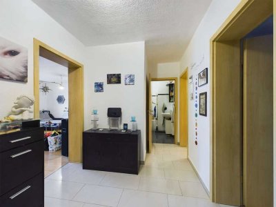 RESERVIERT: vermietete 3 Zimmer-Eigentumswohnung mit Stellplatz in Elsen