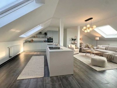 Großzügiger Loft Style: modern sanierte, stylische 3 Zimmer DG-Wohnung in Rees Haldern