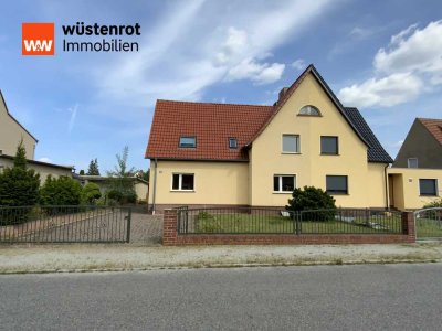 DHH in Lauta - Platz auch für die große Familie oder eine 2-Generationen - Idee