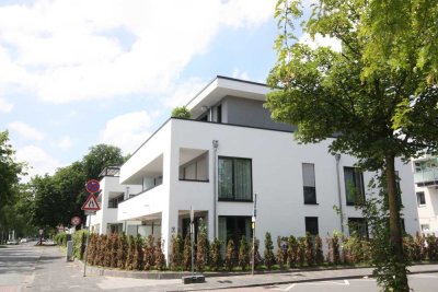 Stilvolle, neuwertige 3-Zimmer-Wohnung mit geh. Innenausstattung mit Balkon und EBK in Paderborn