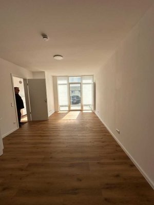 1 Zimmerwohnung mit Terrasse zu vermieten
