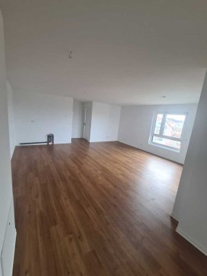 Moderne 3-Zimmer-Wohnung mit Loggia in Speyer Süd!