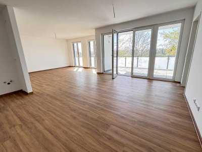 großzügige Neubauwohnung in ruhiger Lage mit Einbauküche, Balkon und TG-Stellplatz