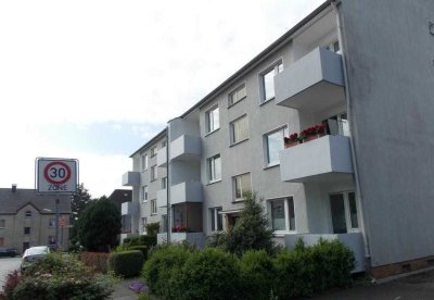Gut aufgeteilte, helle Wohnung mit Balkon für Singles o. Paare - gute Verbindung in Lütgendortmund