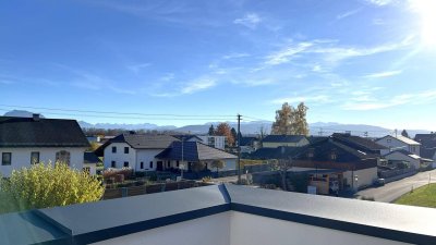 moderne Doppelhaushälfte mit 6 Zimmern - Erstbezug