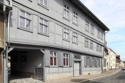 Feine und gemütliche Stadtwohnung, 2 Zimmer mit Küche
