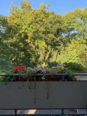 bodentiefe Dusche - Aufzug- zentrale Lage-also ideal für Senior