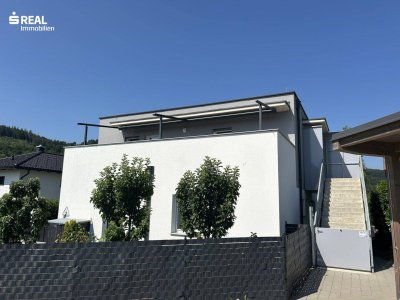3-Zimmer-Wohnung mit zwei großzügigen Terrassen am Fuße des Kehlbergs