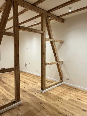 Helle 2-Zimmer Wohnung im EG in Wuppertal-Cronenberg