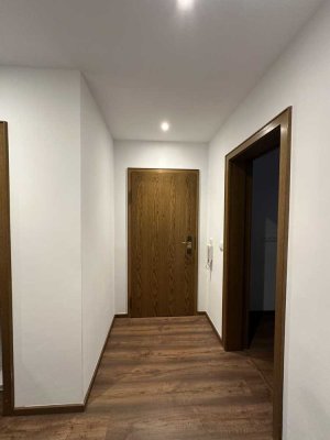 Frisch sanierte 3-Zimmer-Wohnung mit Balkon in Leverkusen (Lützenkirchener Str.)