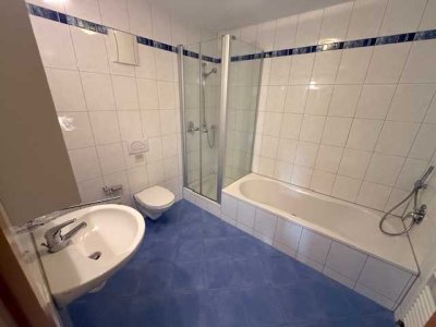 Freundliche und gepflegte 3-Raum-Wohnung mit Balkon in Wallerstein