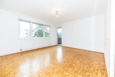 OHNE PROVISION I ZENTRAL I GRÜNBLICK I LOGGIA MIT MARKISE I LICHTDURCHFLUTET I RUHELAGE I AB SOFORT I PROJEKT WOHNEN I