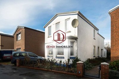 Grohn// Zweifamilienhaus direkt an der Lesum