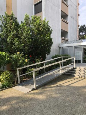 Freundliche 2-Zimmer-EG-Wohnung mit Balkon in Mannheim