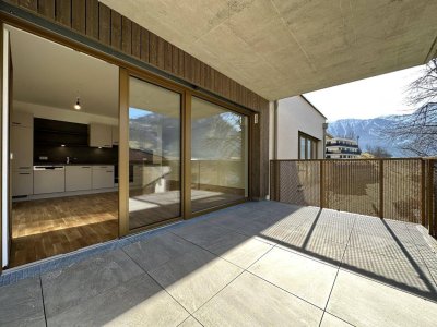 Neubau 2-Zimmer-Wohnung mit großer Terrasse und Bergblick
