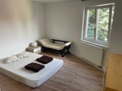 Schöne 4-Zimmer-Wohnung in Neuburg an der Donau möbliert