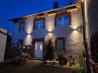 Selbst wohnen und eine tolle Ferienwohnung in Oberehe vermieten