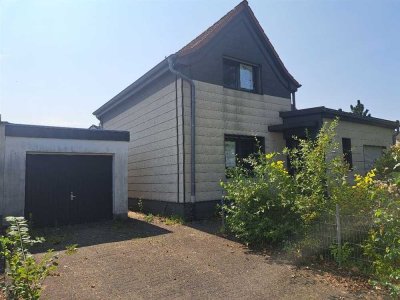 Handwerker aufgepasst! Sanieren oder auch Neubau möglich. Einfamilienhaus in Odenthal-Blecher