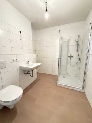 Sanierte, helle 2-ZKB-Wohnung in Aichach, ab 01.12.2025 zu vermieten