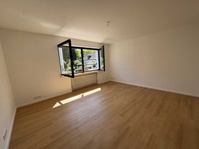 Neuwertige 2-Zimmer-Wohnung mit gehobener Innenausstattung in Essen-Stadtwald