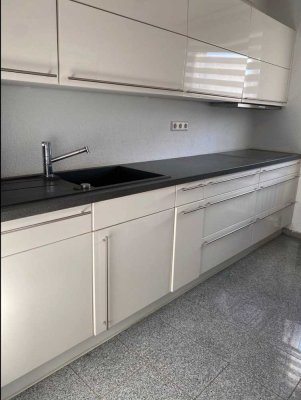 Perfekt für Grenzgänger: Moderne & sonnige 3-Zi.-Wohnung in zentraler Lage nahe der Schweizer Grenze
