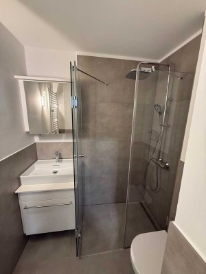 Erstbezug nach Sanierung: 1,5 Zi.-Wohnung mit Balkon in Heimsheim