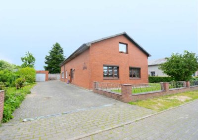 Einfamilienhaus mit großem Grundstück - ideal für Handwerker oder Familien mit vielen Wohnideen
