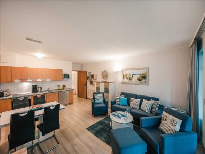 Neuwertiges, modernisiertes Komfort-Plus-Apartment – elegant am Park, nahe dem Meer