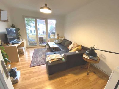 modernisierte 3 Zi.-Whg. mit Einbauküche u. Balkon in BS, Nähe Luisenstr.