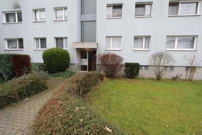 Einmalige Investitionsgelegenheit: Familienfreundliche 4 Raum Wohnung mit Balkon