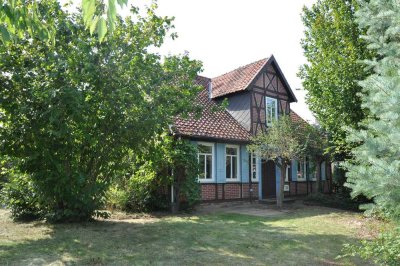 Fachwerk-Bauernhaus (EFH) mit Zwischenbau und Scheune oder sep. Bauplatz
