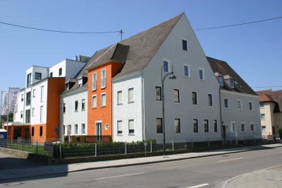 Helle, großzügig geschnittene 3 ZKB in Gersthofen Zentrum